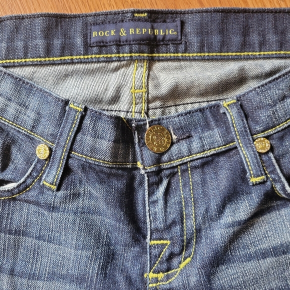 Rock & Republic Blue Boot Cut Jeans - Picture 3 of 6
